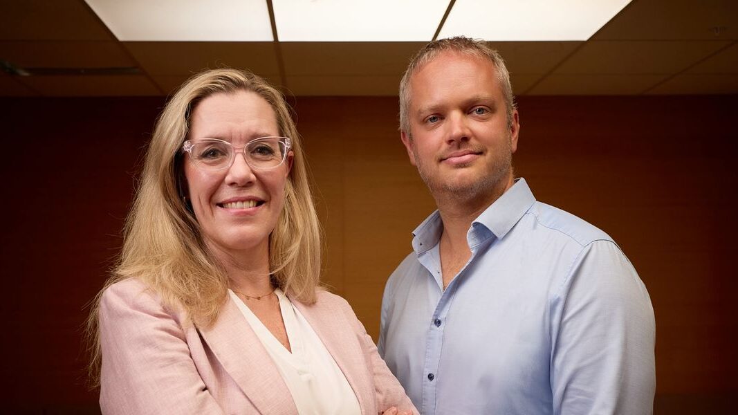 Isabelle Chappuis et Raphaël Mahaim veulent encadrer les lunettes connectées
