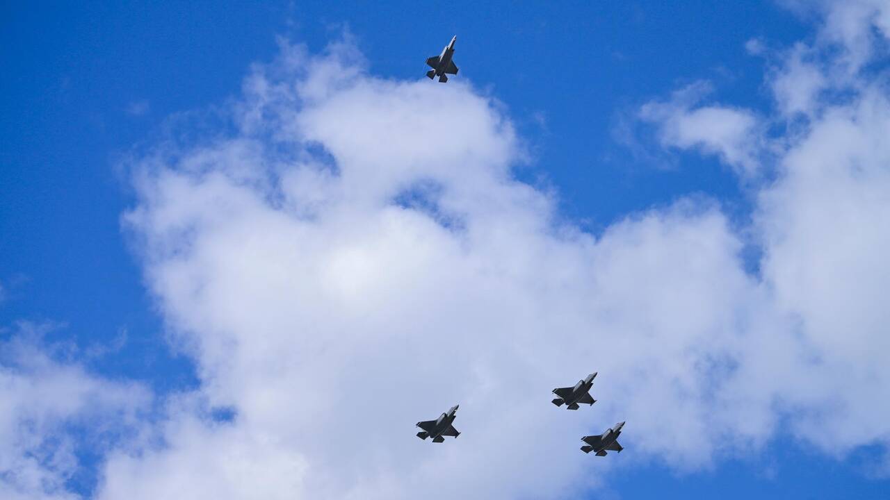 Débat sur les F-35 et le financement de l’armée, sur le plateau du Temps et de La Télé