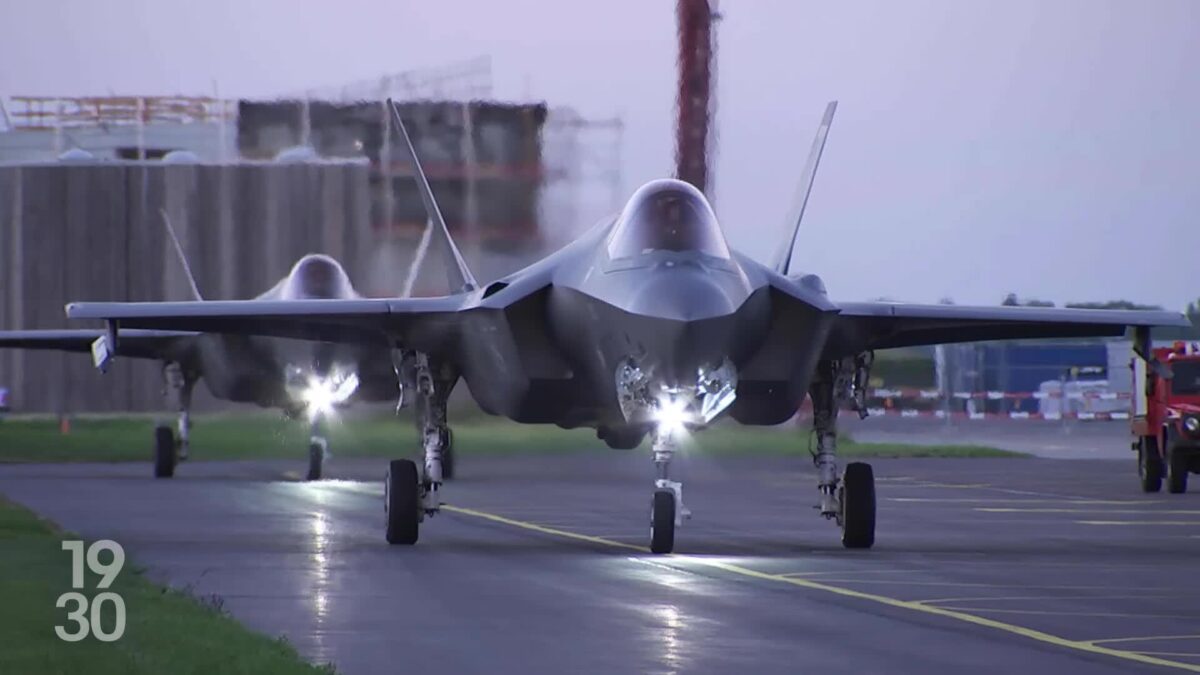 Un avion de combat F-35 au sol